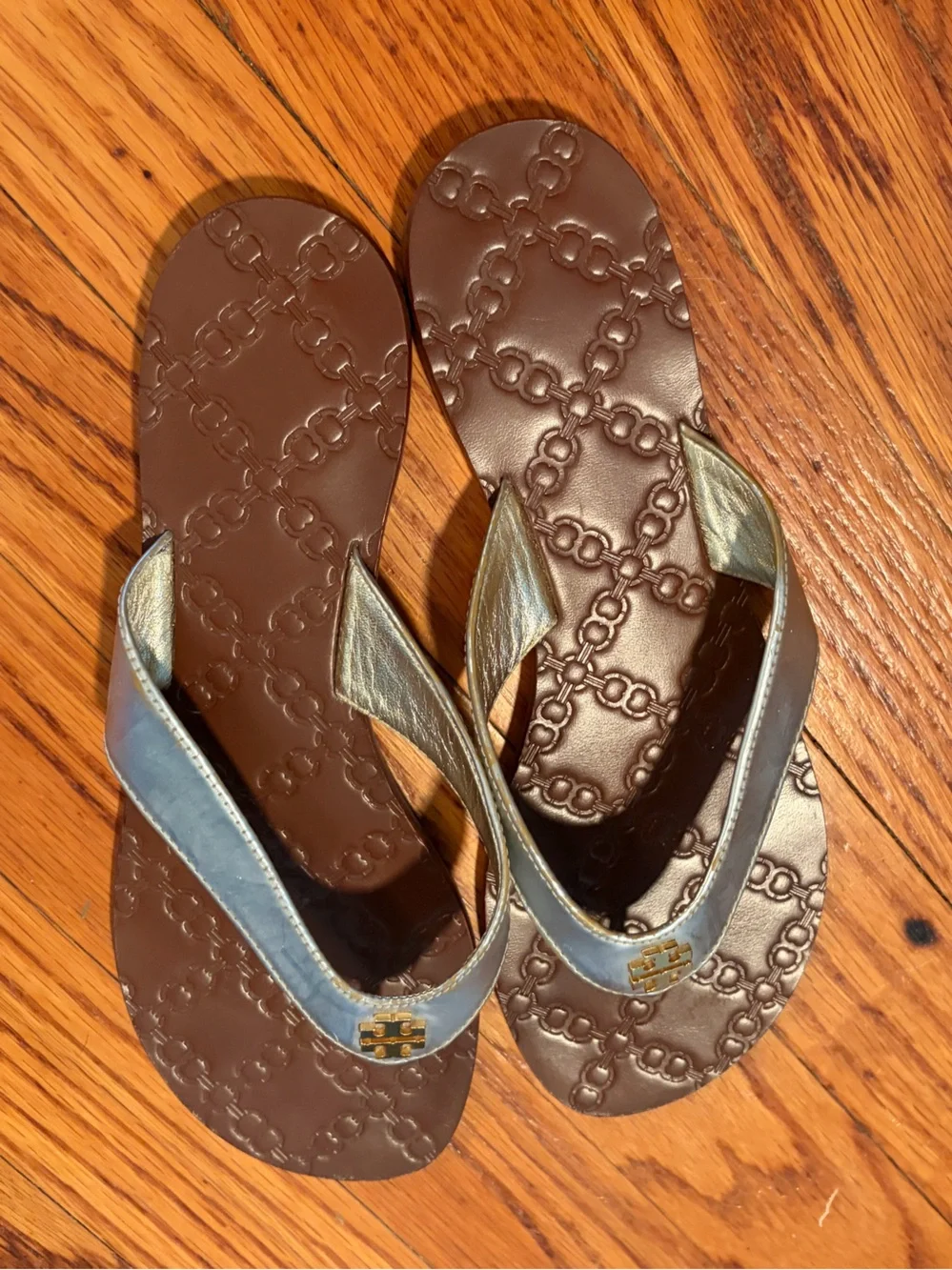 Tory Burch Monroe Gold thong flip flops size 7